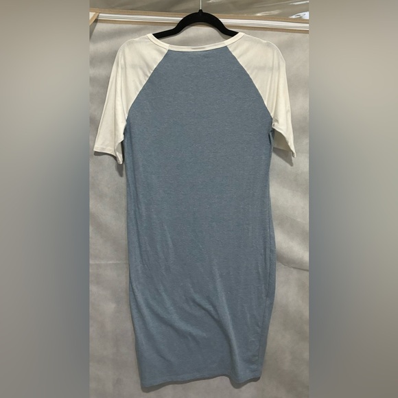 LulaRoe Julia Dress - Picture 6 of 8